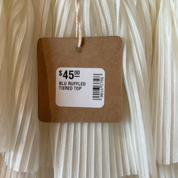 NWT Blu Pepper Ruffled Blouse - Picture 3 of 5